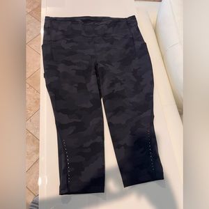Lululemon Swift Speed HR Crop 21inch